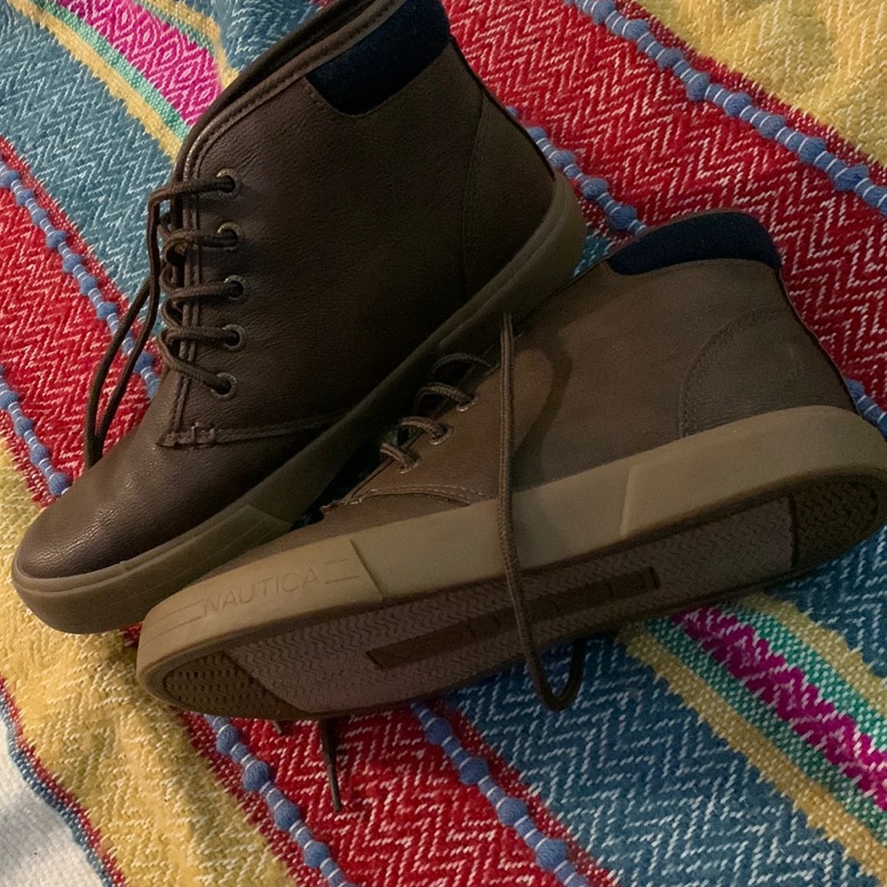 Boys dress shoe